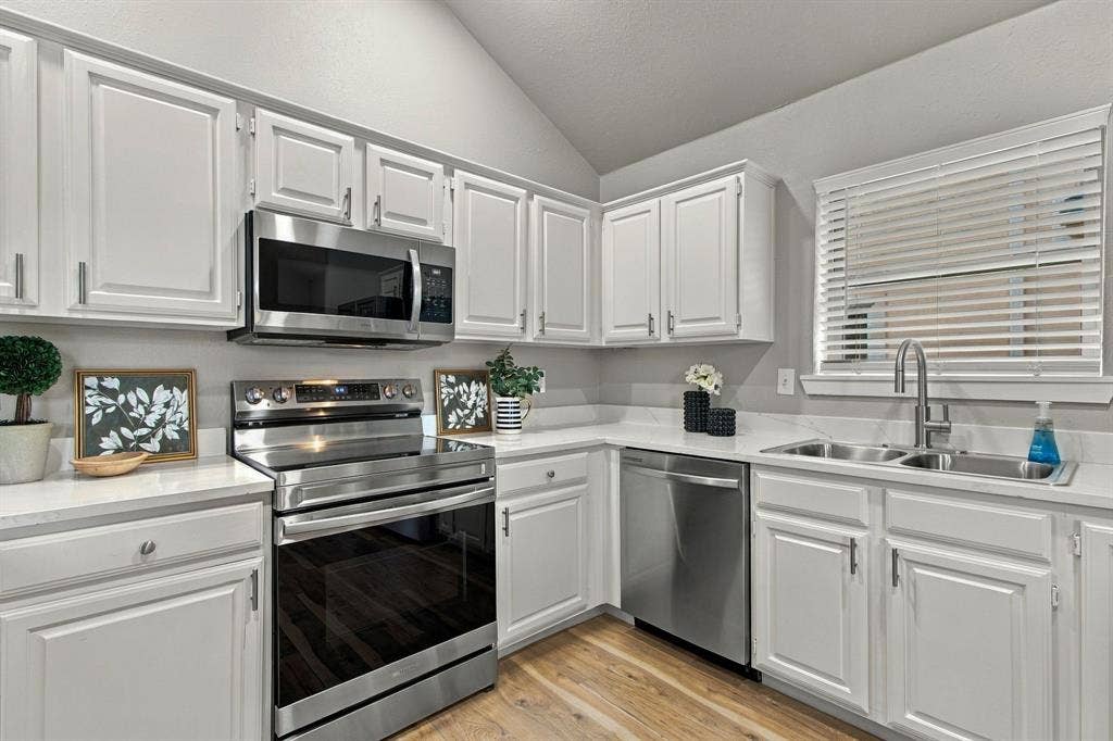8205 Galley Street, Frisco, TX 75035 8205 Galley Street, Frisco, TX 75035