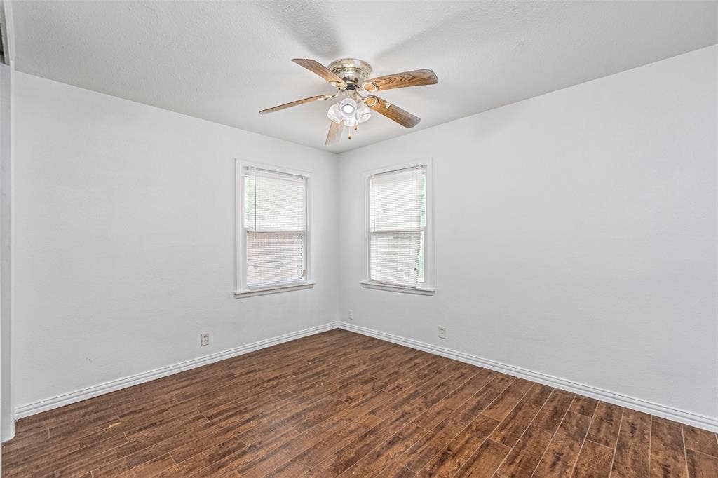 2510 Bluffton Drive, Dallas, TX 75228 2510 Bluffton Drive, Dallas, TX 75228