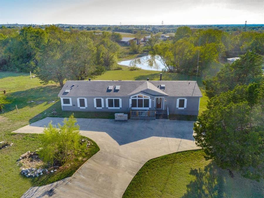 Property photo for 17364 County Road 663, Farmersville, TX