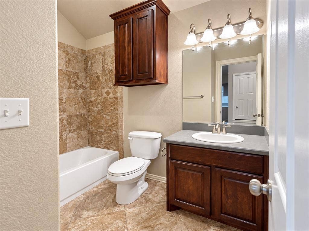 503 Mountain View Trail, Granbury, TX 76049 503 Mountain View Trail, Granbury, TX 76049