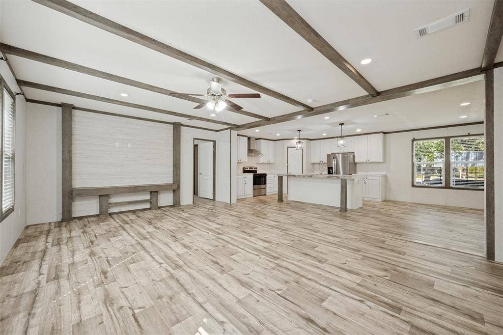 3187 County Road 343, Forestburg, TX 76239 3187 County Road 343, Forestburg, TX 76239