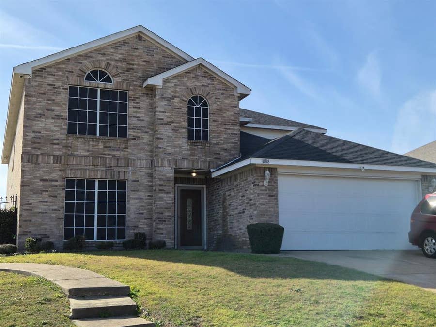 Property photo for 1088 Magnolia Lane, Cedar Hill, TX