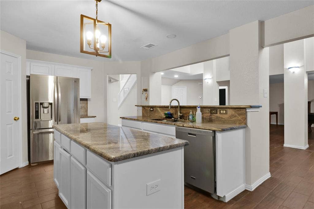 5753 Lionfish Way, Fort Worth, TX 76131 Island has additional cabinet space as well.