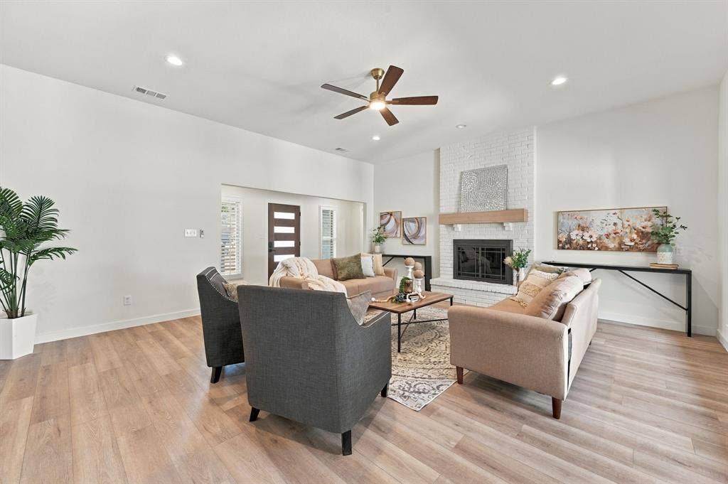 10255 Chimney Hill Lane, Dallas, TX 75243 10255 Chimney Hill Lane, Dallas, TX 75243