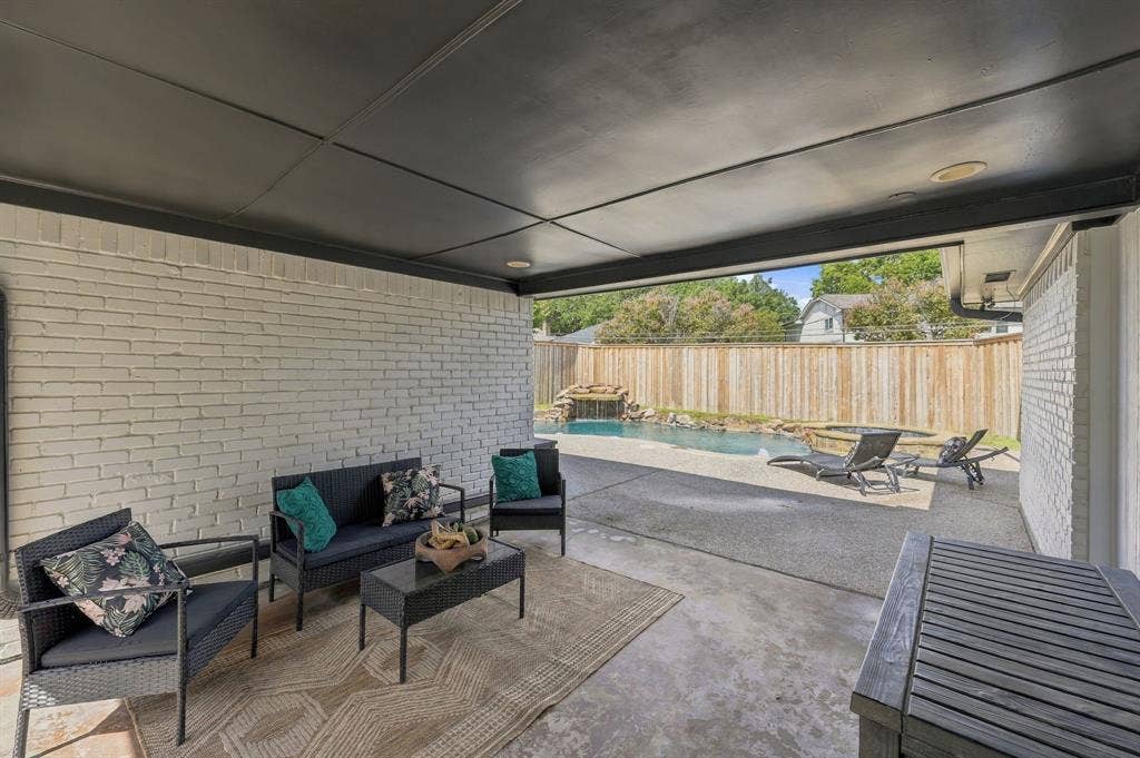 10255 Chimney Hill Lane, Dallas, TX 75243 10255 Chimney Hill Lane, Dallas, TX 75243