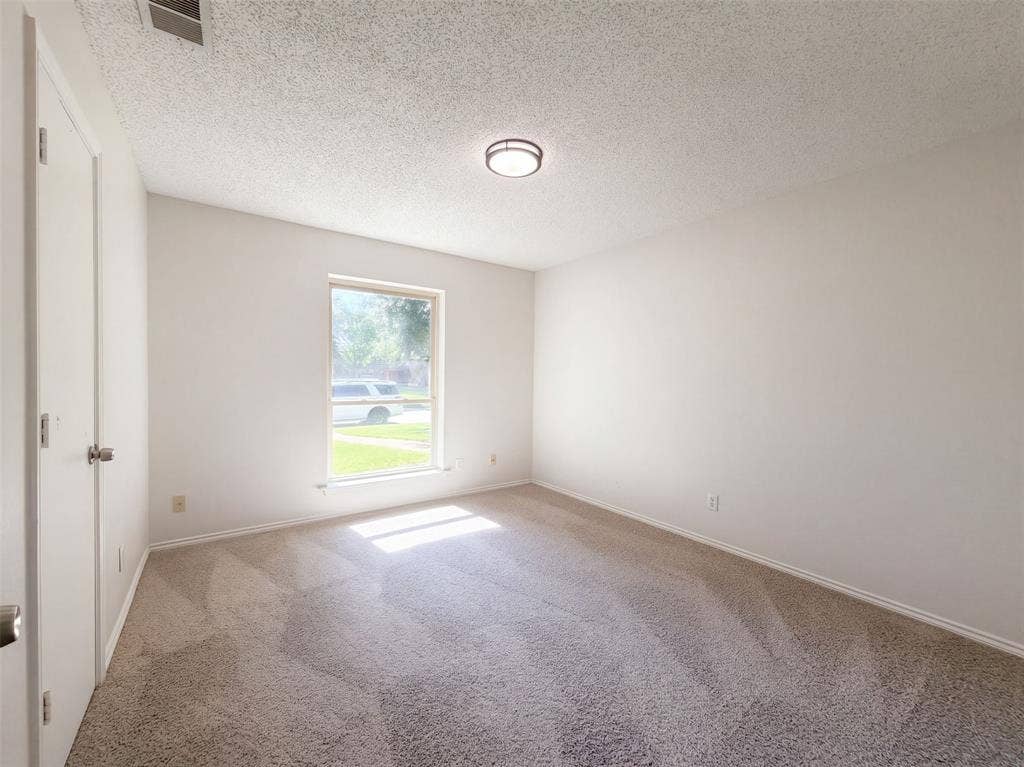711 Rush Creek Drive, Allen, TX 75002 711 Rush Creek Drive, Allen, TX 75002