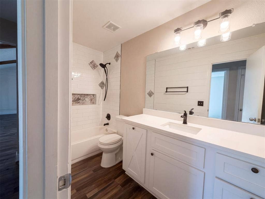 711 Rush Creek Drive, Allen, TX 75002 711 Rush Creek Drive, Allen, TX 75002