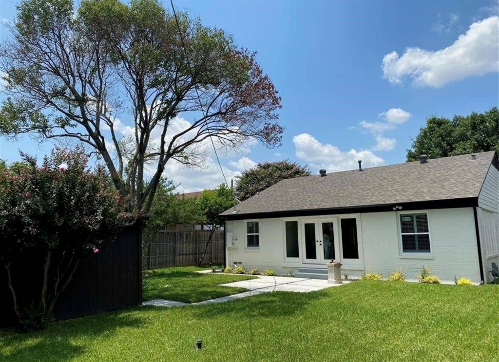 4906 W Mockingbird Lane, Dallas, TX 75209 4906 W Mockingbird Lane, Dallas, TX 75209