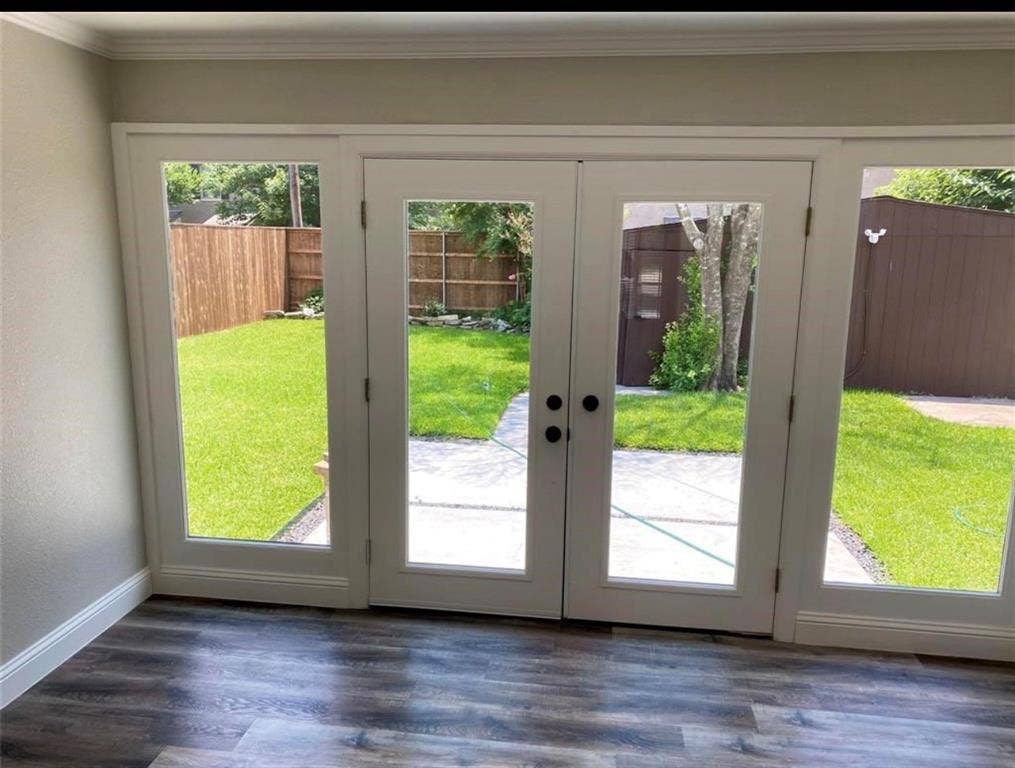 4906 W Mockingbird Lane, Dallas, TX 75209 Bonus space off great room