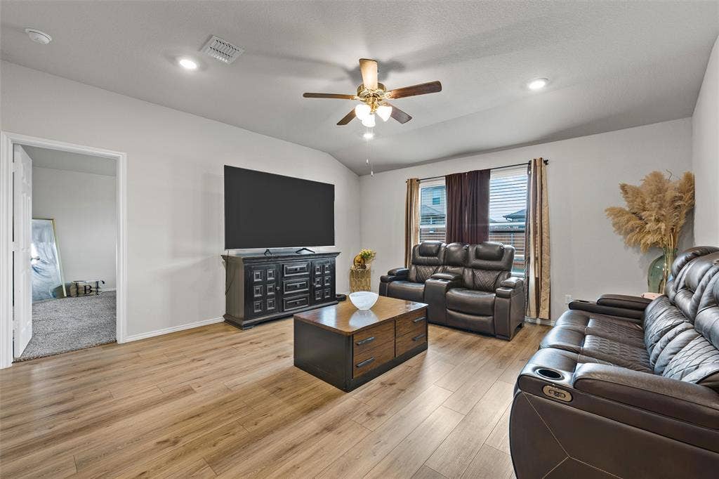 3228 Sherco Road, Lorena, TX 76655 3228 Sherco Road, Lorena, TX 76655