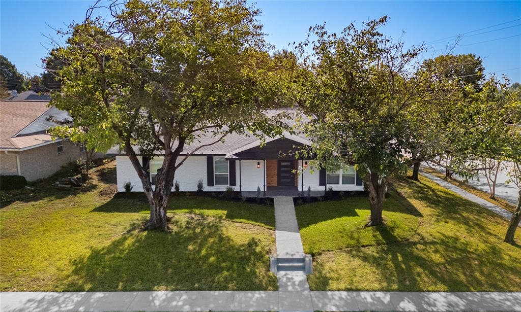 2420 Lovell Drive, Mesquite, TX 75150 2420 Lovell Drive, Mesquite, TX 75150