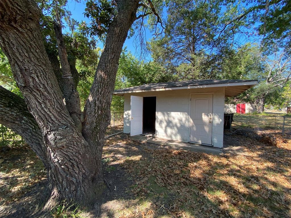501 W Terrell Avenue, Cooper, TX 75432 501 W Terrell Avenue, Cooper, TX 75432