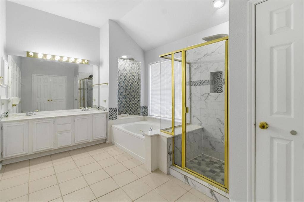 2707 Rocky Creek Drive, Mansfield, TX 76063