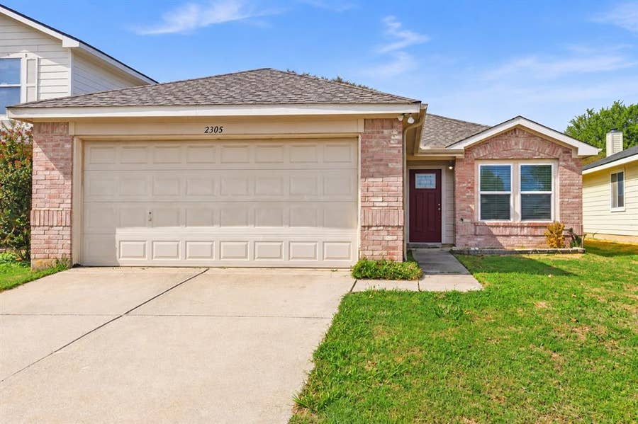 Property photo for 2305 Northway, Denton, TX