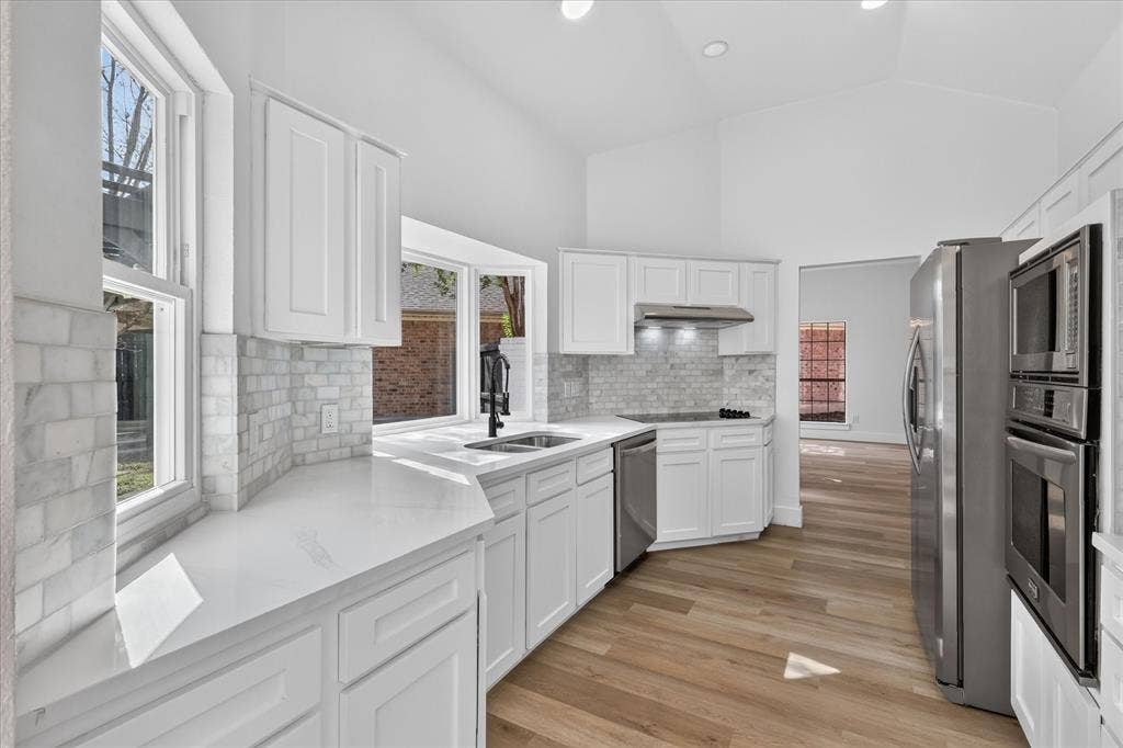 18902 Whitewater Lane, Dallas, TX 75287 18902 Whitewater Lane, Dallas, TX 75287