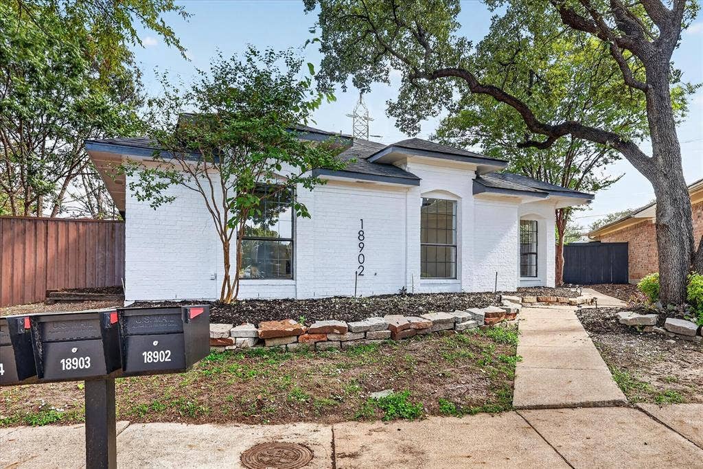 18902 Whitewater Lane, Dallas, TX 75287 18902 Whitewater Lane, Dallas, TX 75287