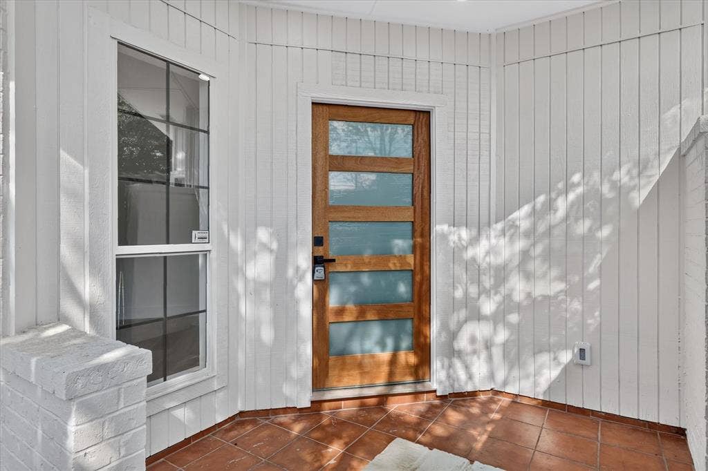 18902 Whitewater Lane, Dallas, TX 75287 18902 Whitewater Lane, Dallas, TX 75287