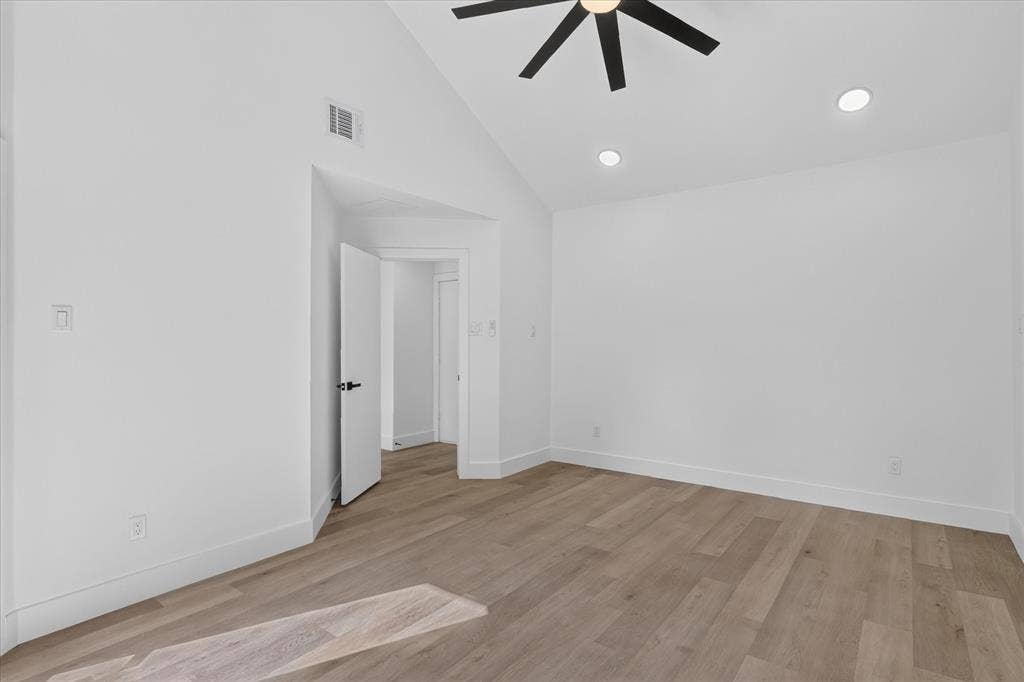 18902 Whitewater Lane, Dallas, TX 75287 18902 Whitewater Lane, Dallas, TX 75287