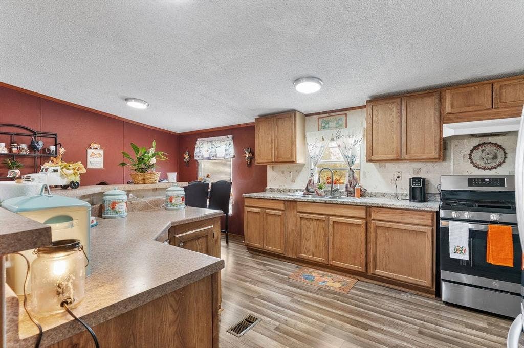 6210 Armadillo Drive, Kemp, TX 75143 6210 Armadillo Drive, Kemp, TX 75143
