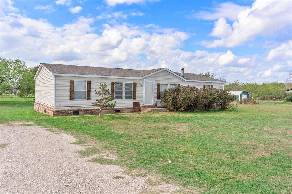 6210 Armadillo Drive, Kemp, TX 75143 6210 Armadillo Drive, Kemp, TX 75143