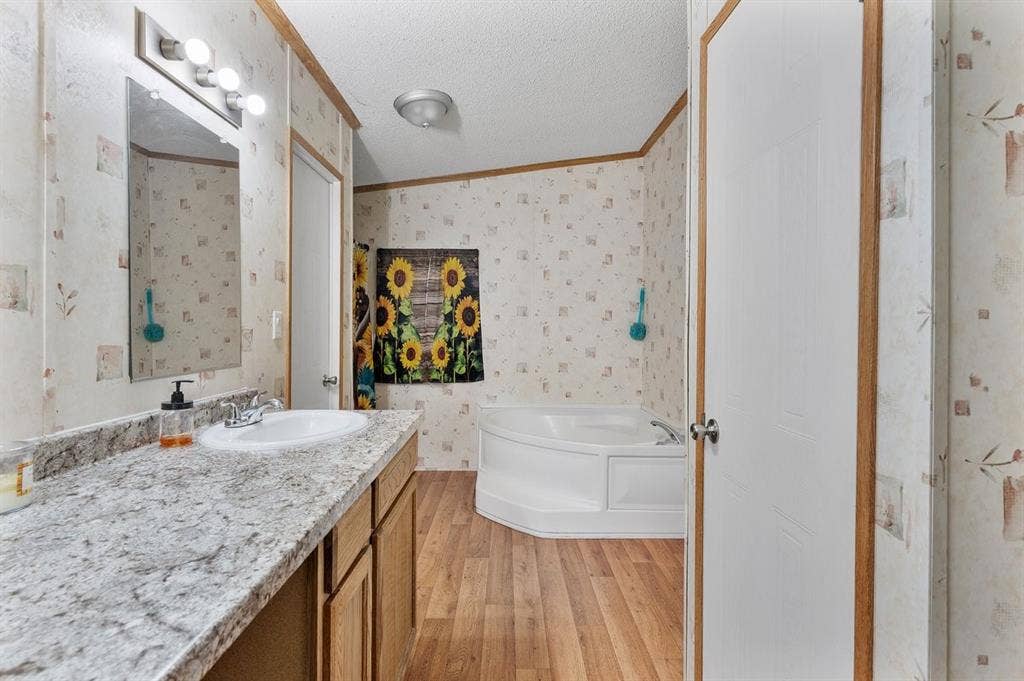 6210 Armadillo Drive, Kemp, TX 75143 6210 Armadillo Drive, Kemp, TX 75143