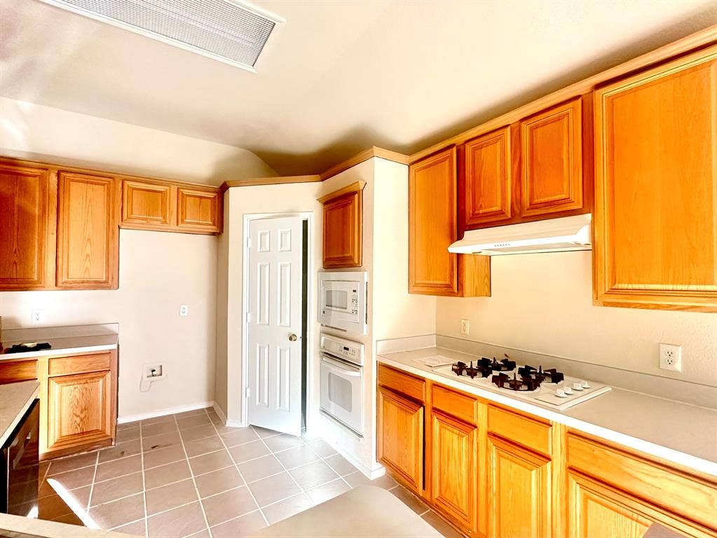 8733 Somerville Way, Plano, TX 75025