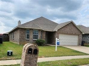 Property photo for 12408 HUNTERS CABIN Court, Fort Worth, TX