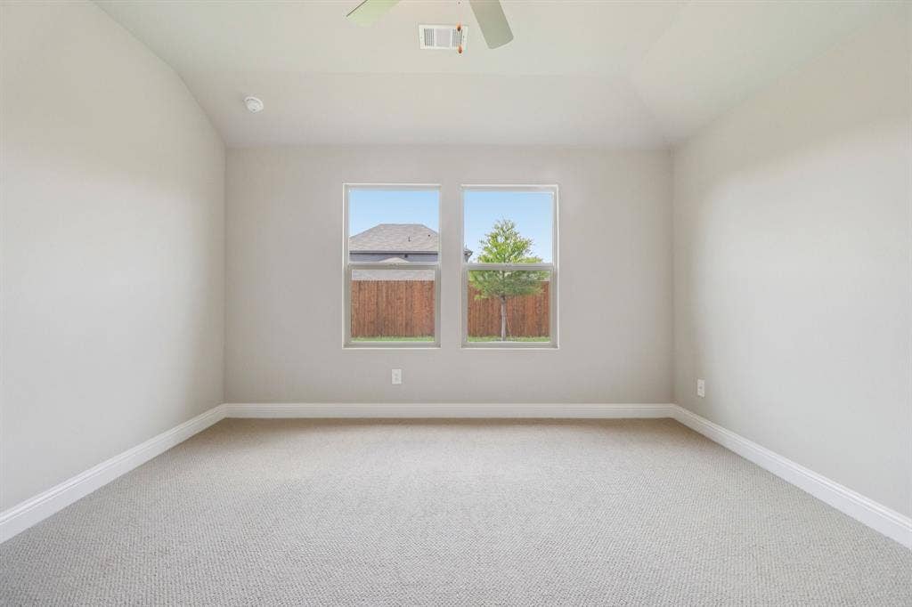 6002 Timberhurst Drive, Princeton, TX 75071 Photo is not of the actual home, but is an inspirational photo of builder’s model home and may depict options, furnishings, and/or decorator features that are not included.