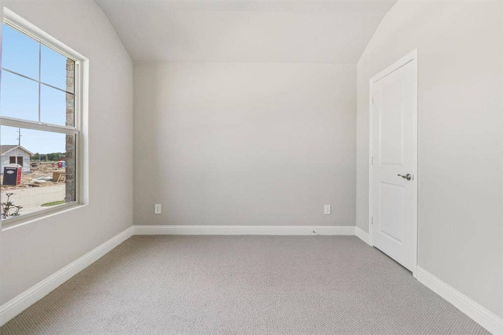 6002 Timberhurst Drive, Princeton, TX 75071 Photo is not of the actual home, but is an inspirational photo of builder’s model home and may depict options, furnishings, and/or decorator features that are not included.