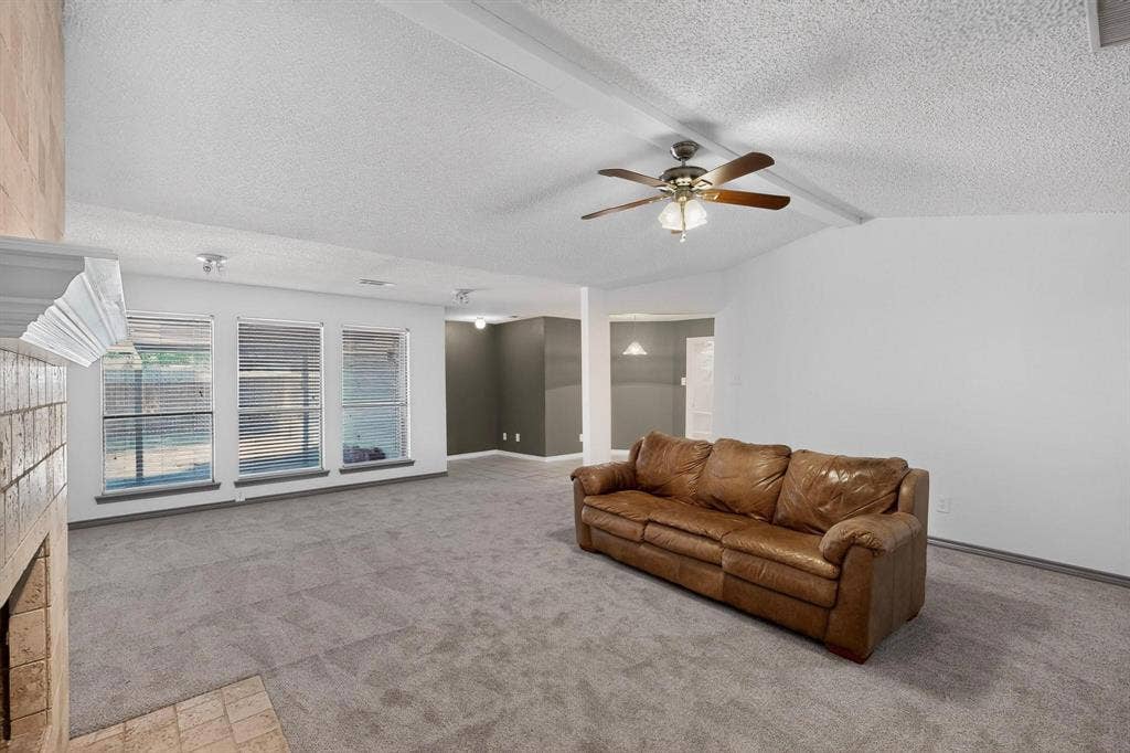 2009 Glencrest Lane, Garland, TX 75040 2009 Glencrest Lane, Garland, TX 75040
