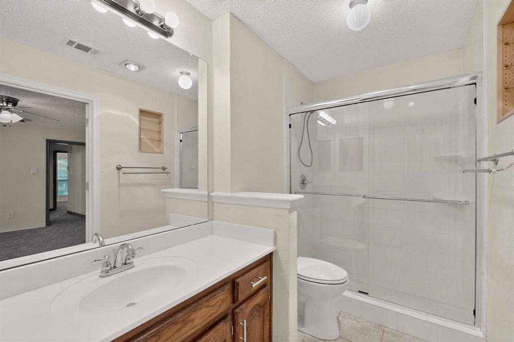 2009 Glencrest Lane, Garland, TX 75040 2009 Glencrest Lane, Garland, TX 75040