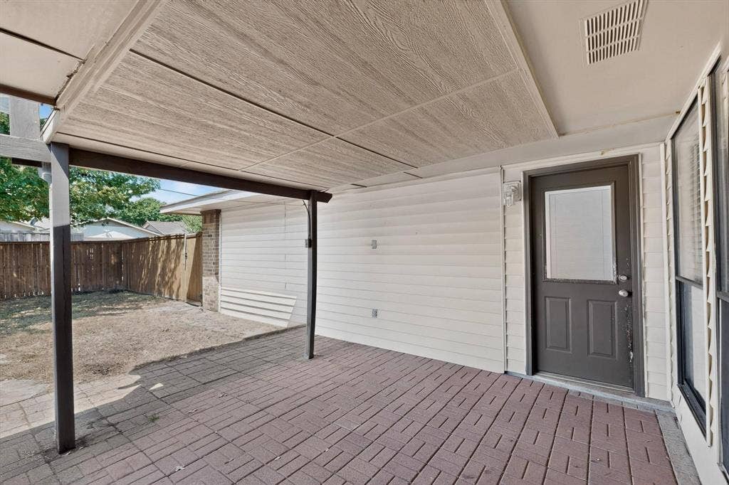 2009 Glencrest Lane, Garland, TX 75040 2009 Glencrest Lane, Garland, TX 75040