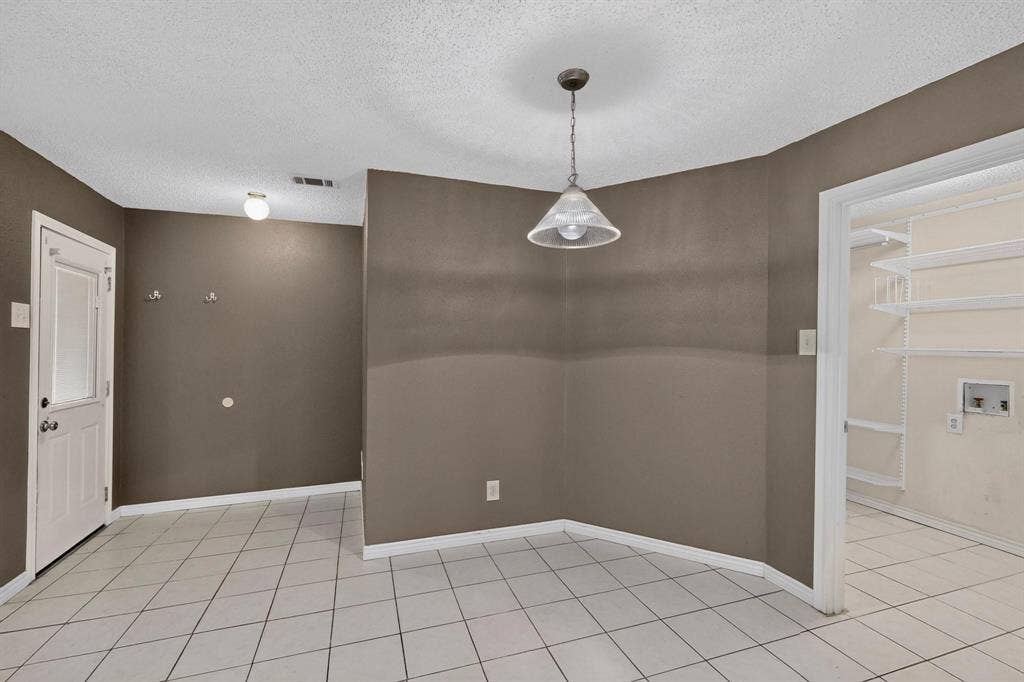 2009 Glencrest Lane, Garland, TX 75040 2009 Glencrest Lane, Garland, TX 75040