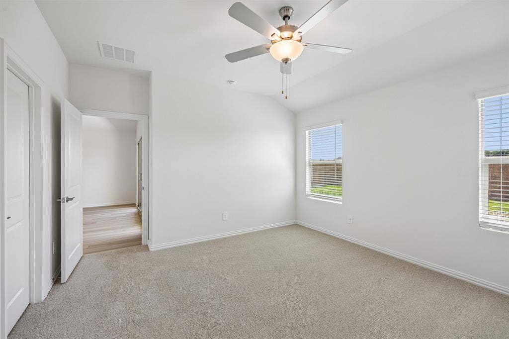 2118 Cottongrass Drive, Sherman, TX 75092 Photo is not of the actual home, but is an inspirational photo of builder’s model home and may depict options, furnishings, and/or decorator features that are not included.