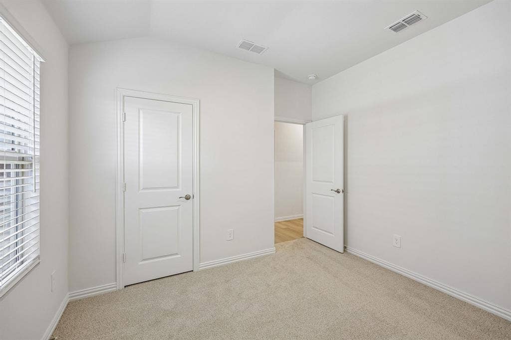 2118 Cottongrass Drive, Sherman, TX 75092 Photo is not of the actual home, but is an inspirational photo of builder’s model home and may depict options, furnishings, and/or decorator features that are not included.