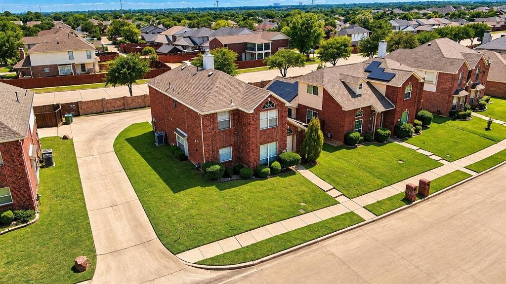 1402 Stone Canyon Way, Lewisville, TX 75067 1402 Stone Canyon Way, Lewisville, TX 75067