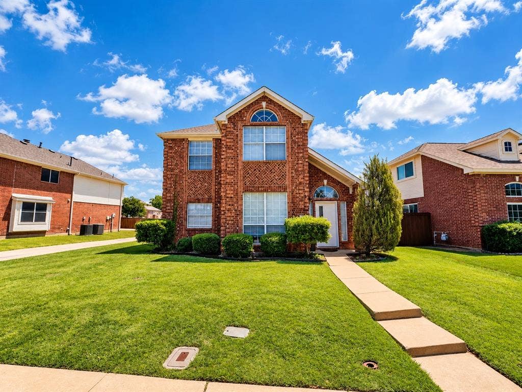 1402 Stone Canyon Way, Lewisville, TX 75067 1402 Stone Canyon Way, Lewisville, TX 75067