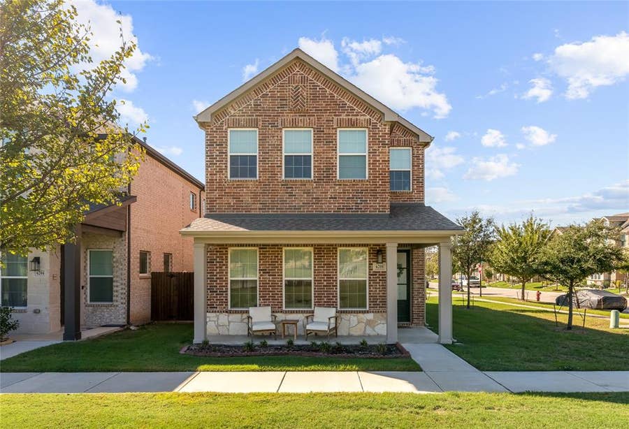 Property photo for 6208 Queens Path, North Richland Hills, TX
