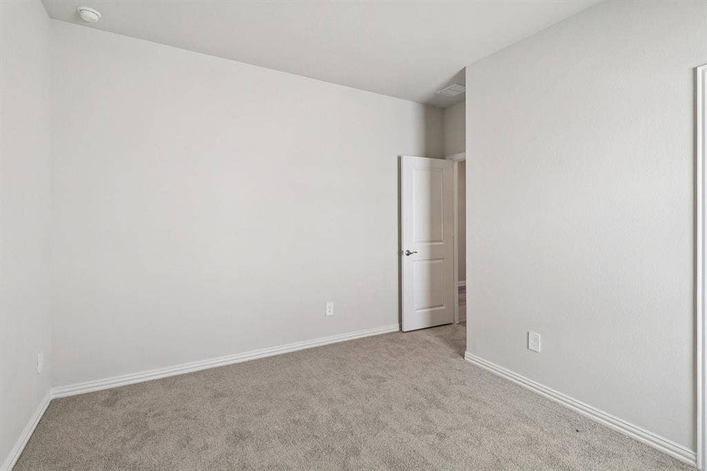 Photo is not of the actual home, but is an inspirational photo of builder’s model home and may depict options, furnishings, and/or decorator features that are not included.