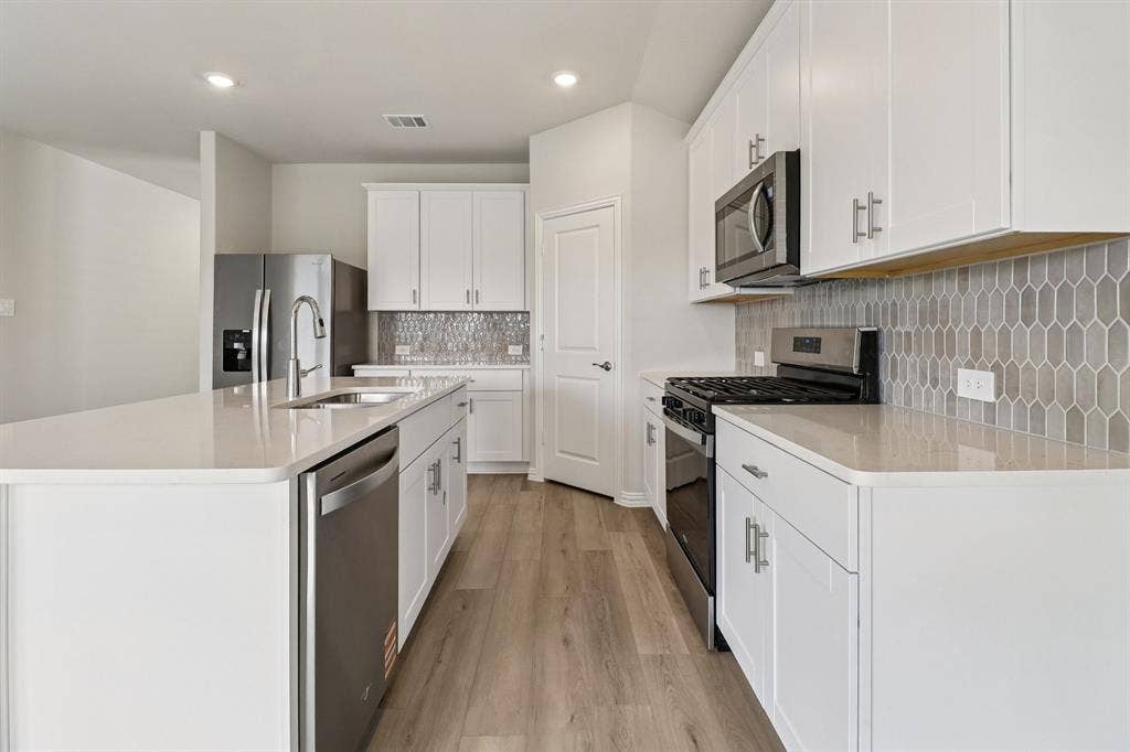 Photo is not of the actual home, but is an inspirational photo of builder’s model home and may depict options, furnishings, and/or decorator features that are not included.