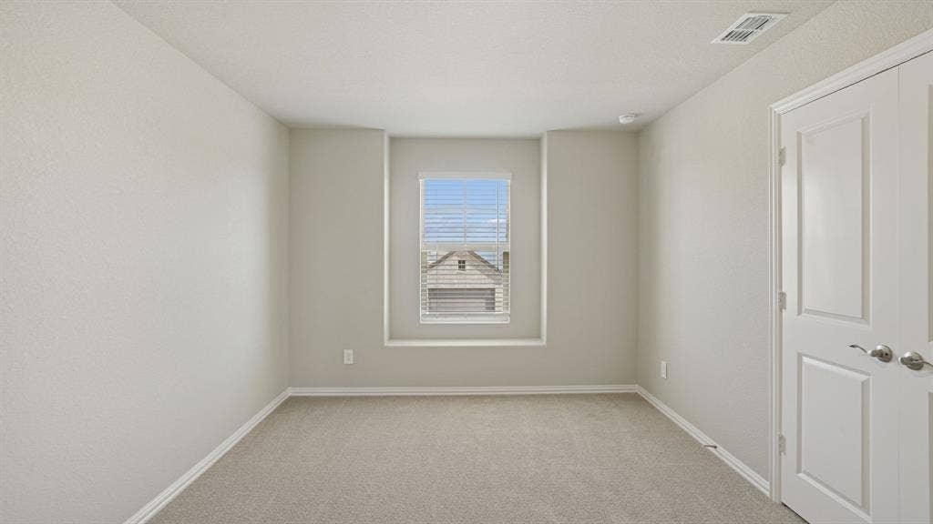 108 Decoursey Drive, Princeton, TX 75071 Photo is not of the actual home, but is an inspirational photo of builder’s model home and may depict options, furnishings, and/or decorator features that are not included.