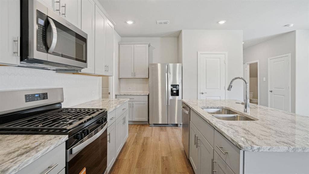 108 Decoursey Drive, Princeton, TX 75071 Photo is not of the actual home, but is an inspirational photo of builder’s model home and may depict options, furnishings, and/or decorator features that are not included.