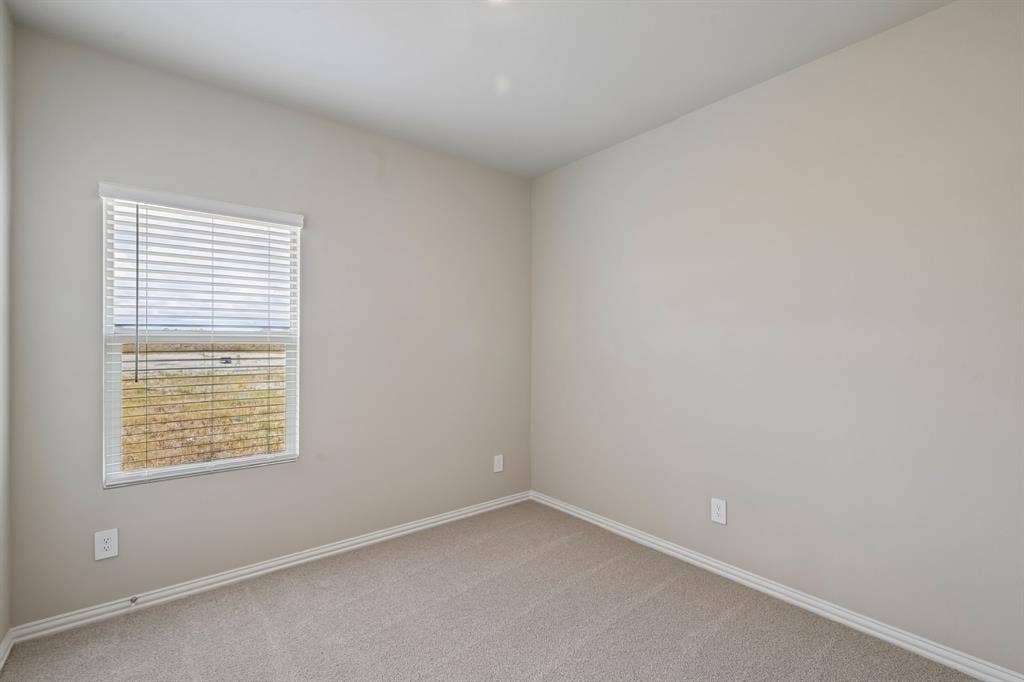 106 Decoursey Drive, Princeton, TX 75071 Photo is not of the actual home, but is an inspirational photo of builder’s model home and may depict options, furnishings, and/or decorator features that are not included.