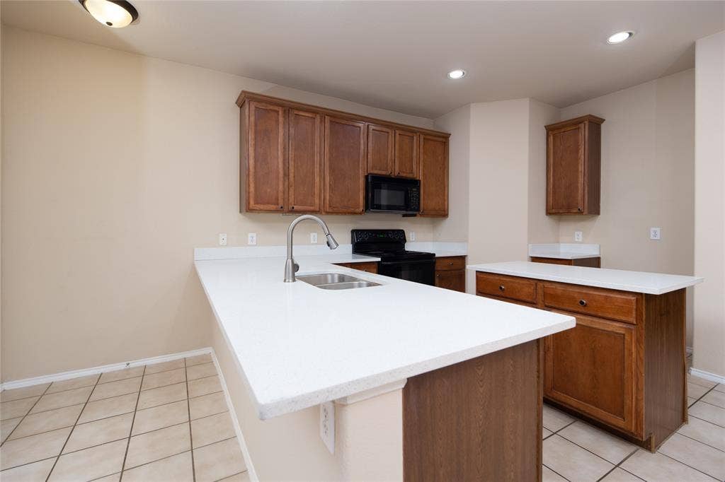 11938 Kingsville Drive, Frisco, TX 75035 11938 Kingsville Drive, Frisco, TX 75035