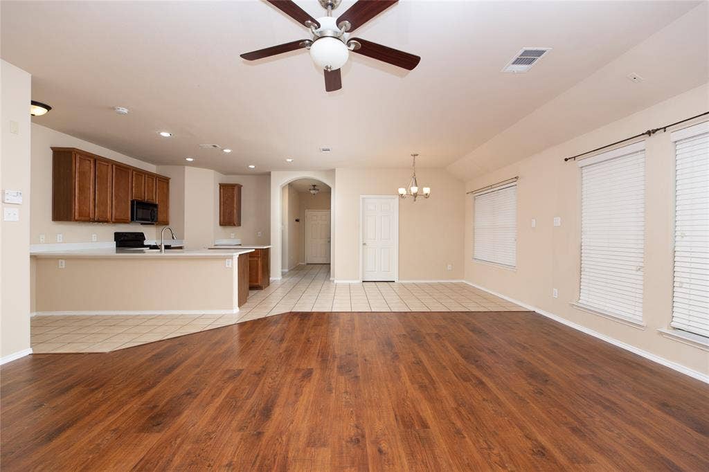 11938 Kingsville Drive, Frisco, TX 75035 11938 Kingsville Drive, Frisco, TX 75035