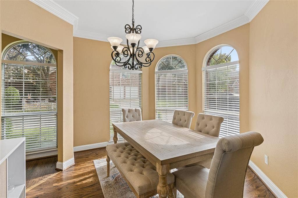 8920 White Pine Lane, Dallas, TX 75238 8920 White Pine Lane, Dallas, TX 75238