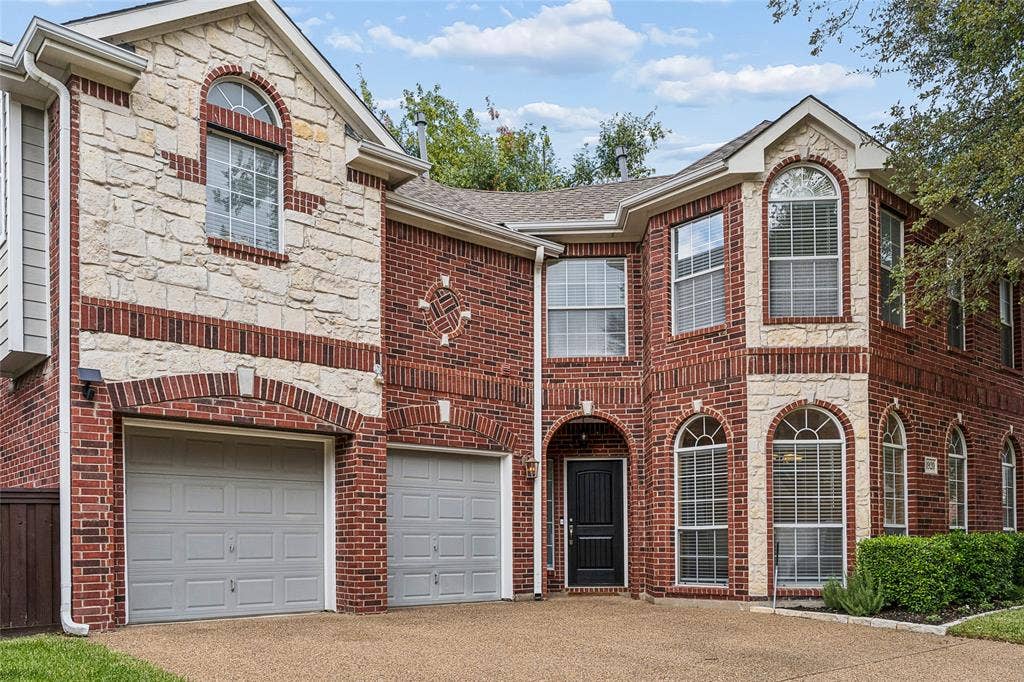 8920 White Pine Lane, Dallas, TX 75238 8920 White Pine Lane, Dallas, TX 75238