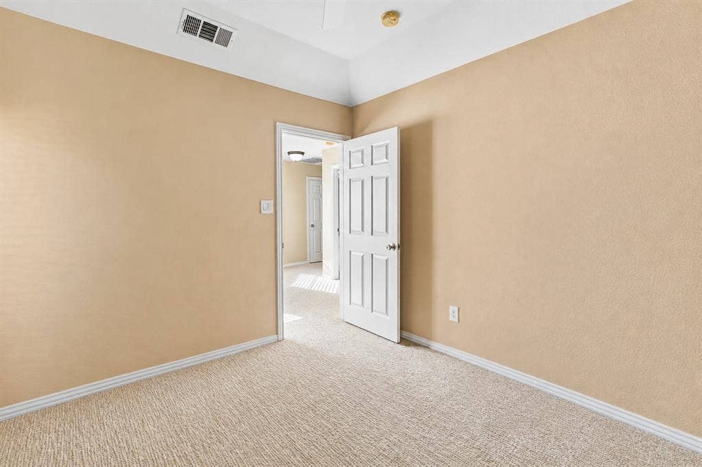 8920 White Pine Lane, Dallas, TX 75238 Virtually Emptied
