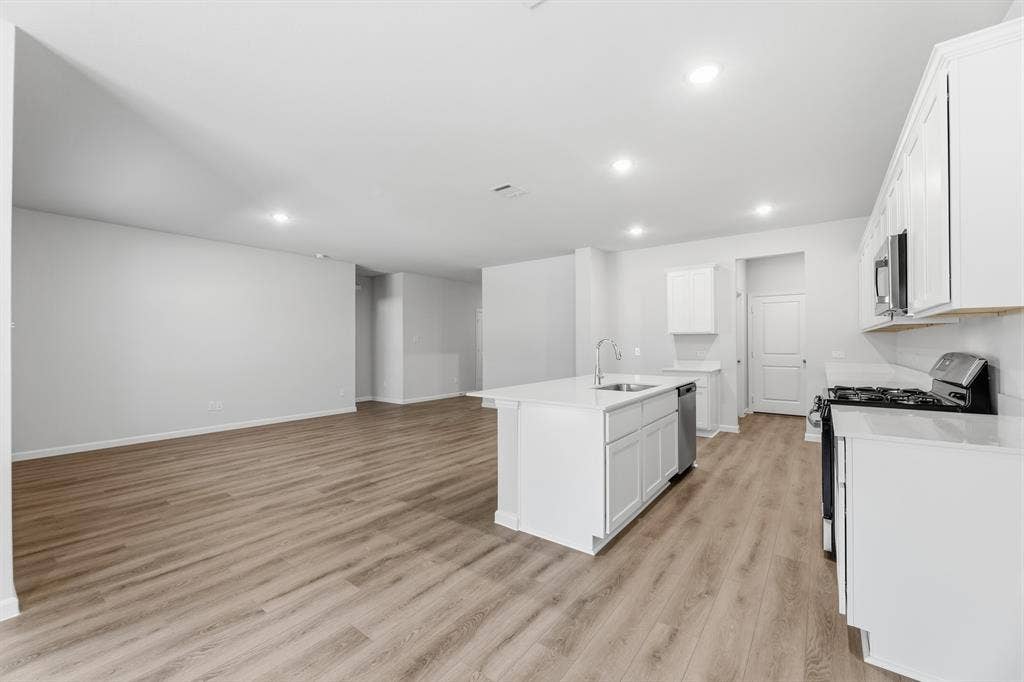 3732 Clearview Ranch Drive, Royse City, TX 75189 Representative (14).jpg