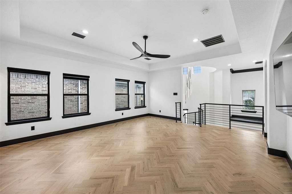 3611 Crosby Street, Irving, TX 75038 3611 Crosby Street, Irving, TX 75038